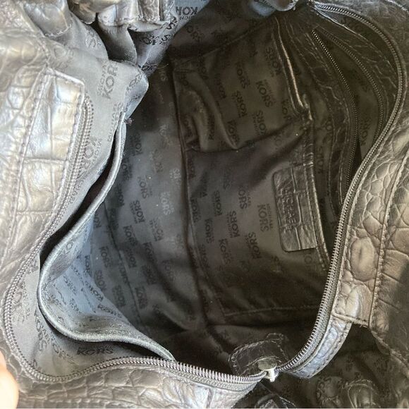 MICHAEL KORS Black Croc Embossed Chain Tote Shoulder Bag Bedford Selma Raven - Picture 10 of 11